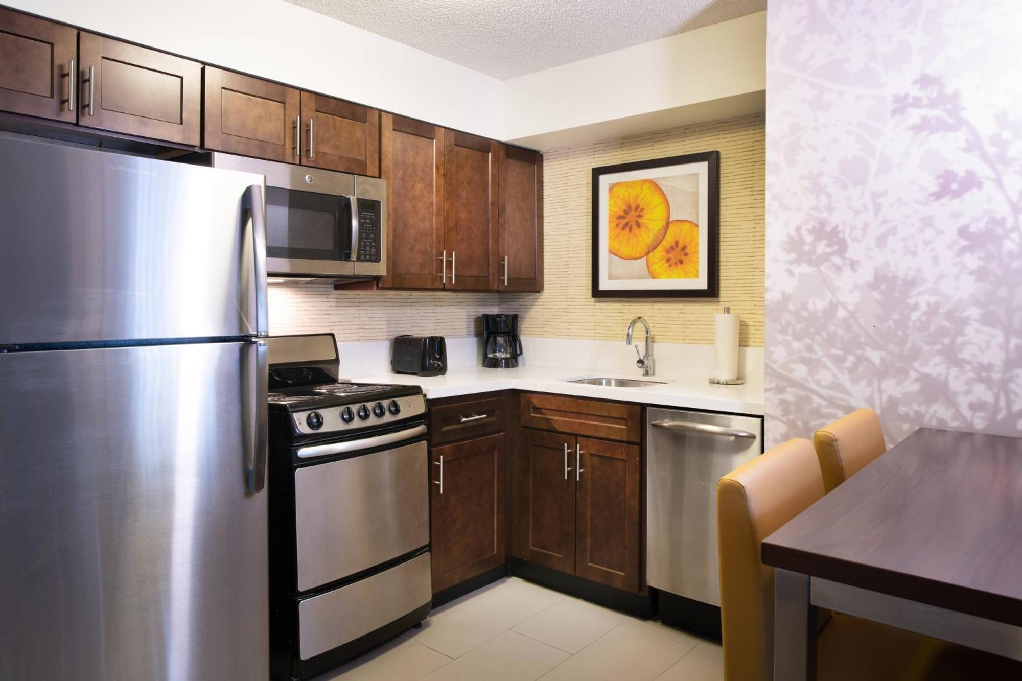 Residence Inn By Marriott Jacksonville Butler Boulevard Экстерьер фото