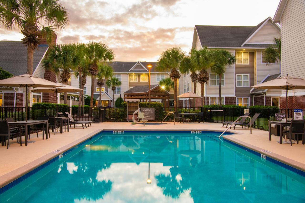 Residence Inn By Marriott Jacksonville Butler Boulevard Экстерьер фото